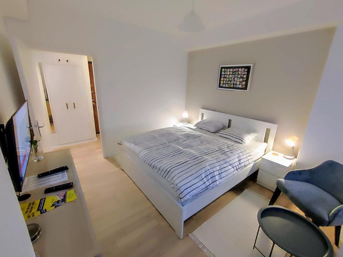 Tasmajdan City Break Belgrado Esterno foto
