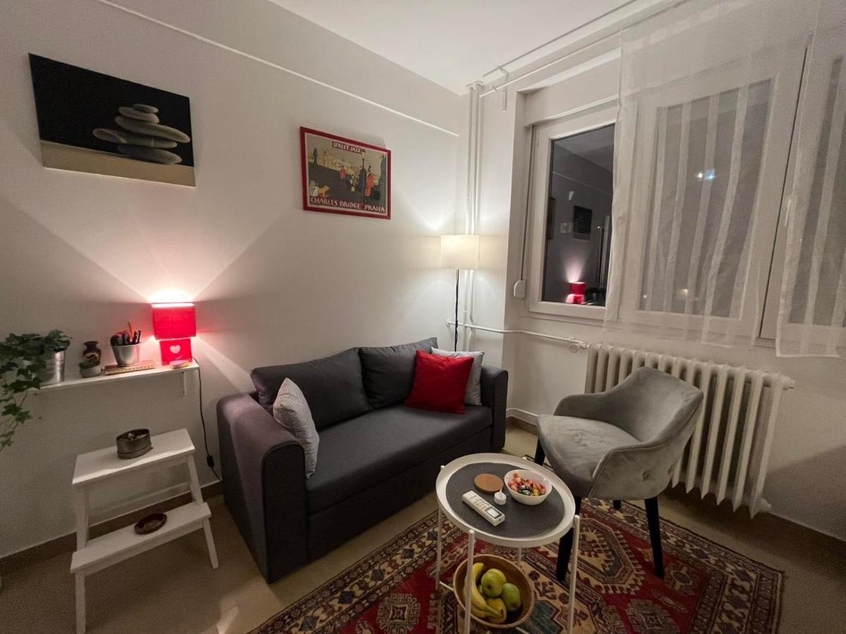 Tasmajdan City Break Belgrado Esterno foto