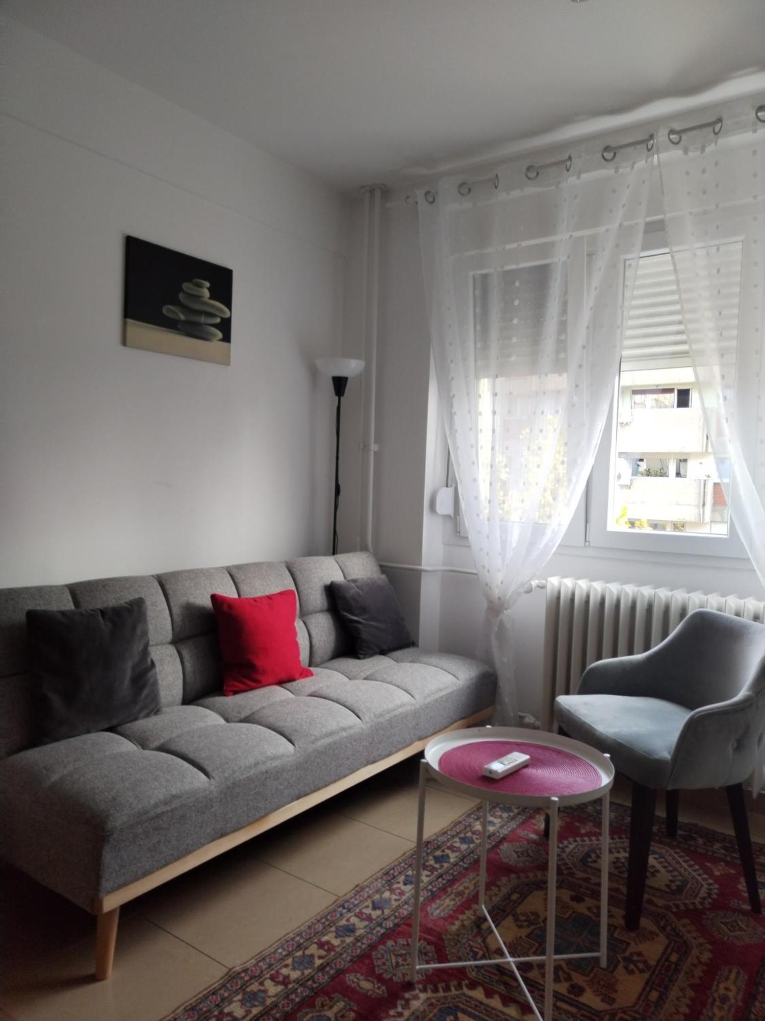 Tasmajdan City Break Belgrado Esterno foto